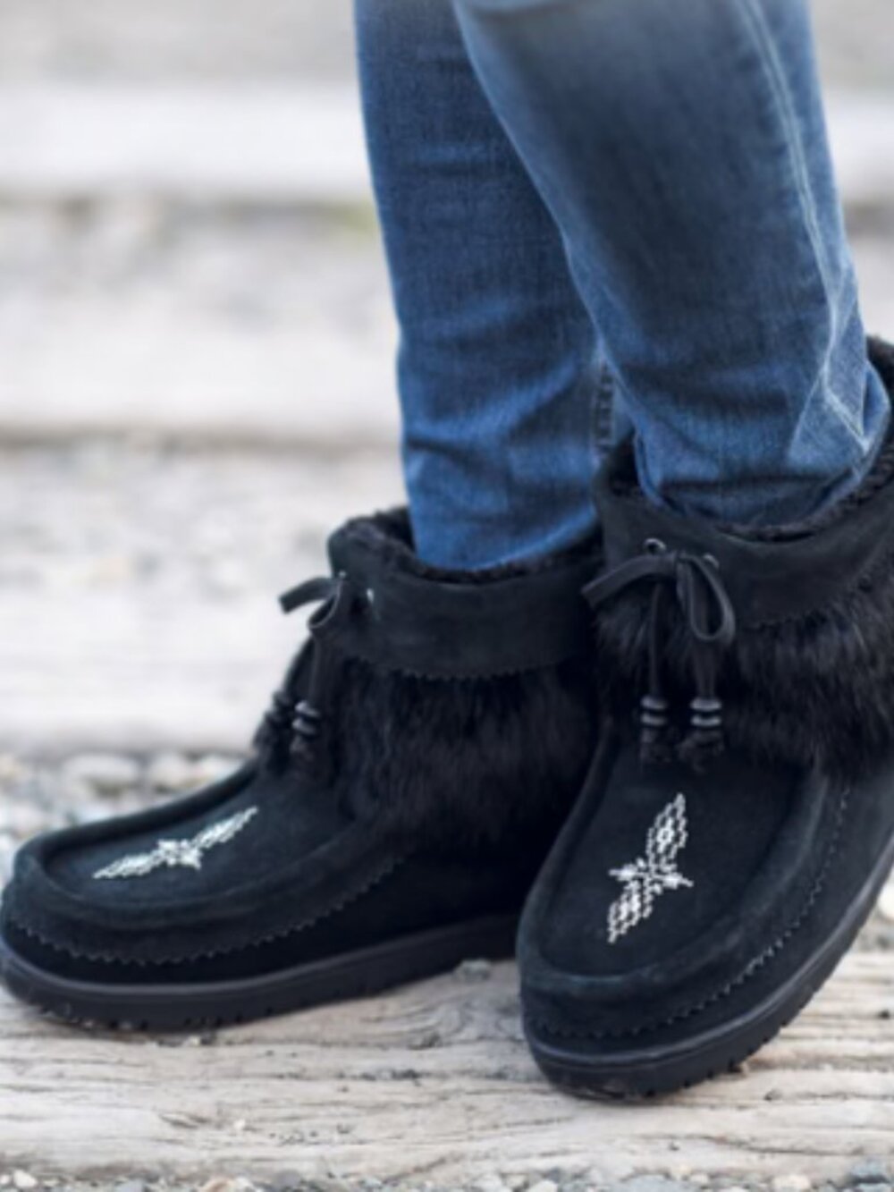 🆕 Manitobah Ankle Mukluks